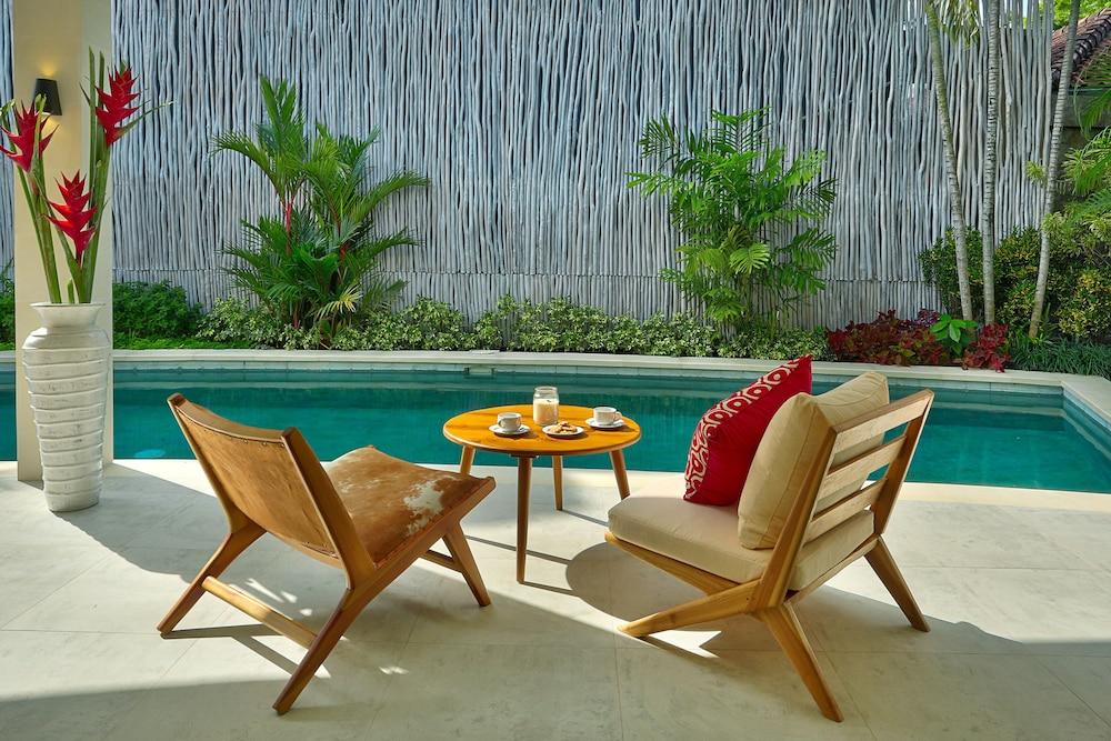 Seminyak White Design Villa Екстериор снимка