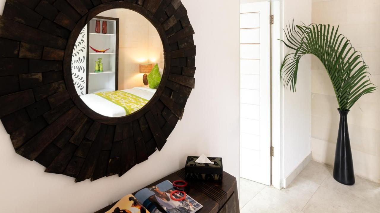 Seminyak White Design Villa Екстериор снимка