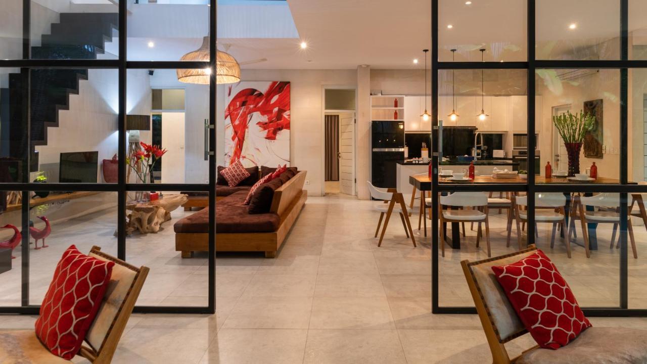 Seminyak White Design Villa Екстериор снимка
