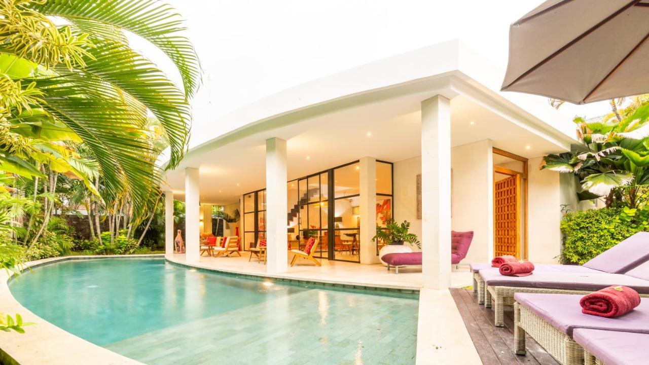 Seminyak White Design Villa Екстериор снимка